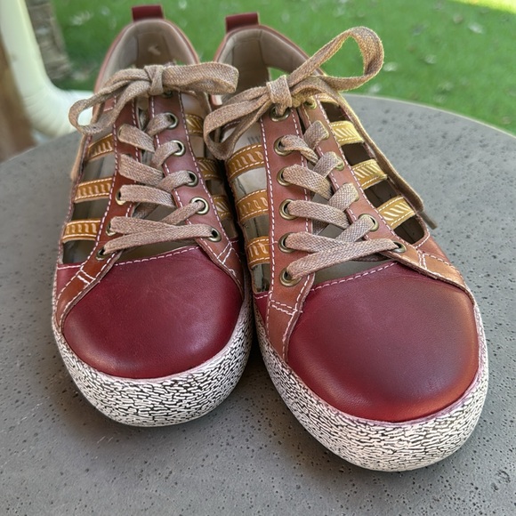 L’Artiste by Spring Step Sneakers - Picture 6 of 15